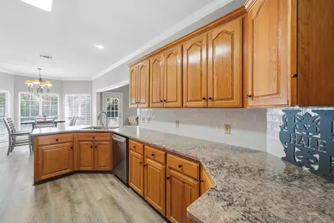 Kitchen - 3065 Crawford Loop, Conway, AR 72034 photo 5 of 6