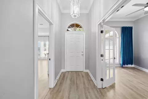 Entry Way - 3065 Crawford Loop, Conway, AR 72034 photo 2 of 5