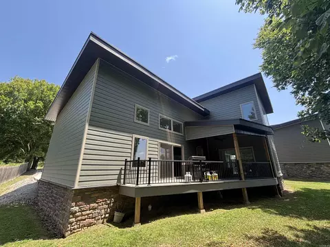 Exterior - 30 Sculpin Ln, Cotter, AR 72626 photo 4 of 6