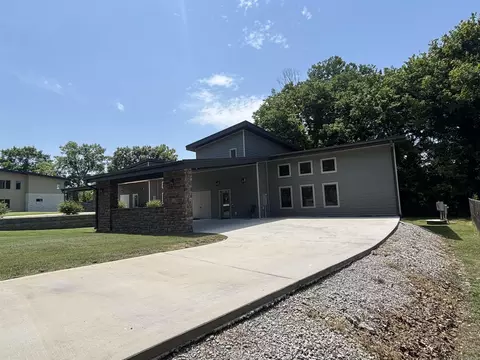 Exterior - 30 Sculpin Ln, Cotter, AR 72626 photo 2 of 6