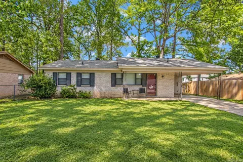 Exterior - 11223 Morningside Dr, Shannon Hills, AR 72103 photo 8 of 16
