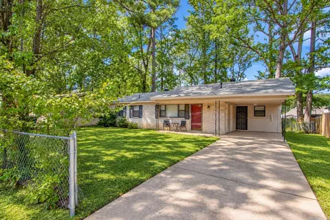 Exterior - 11223 Morningside Dr, Shannon Hills, AR 72103 photo 9 of 16