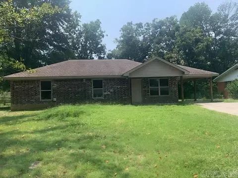 121 Cloverdale, Searcy, AR 72143