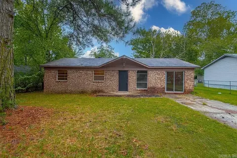17 Compass Point St Pt, Sherwood, AR 72120