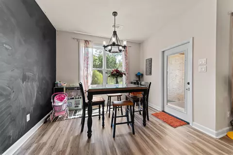 Dining - 3009 Sue St, Benton, AR 72015 photo 1 of 1