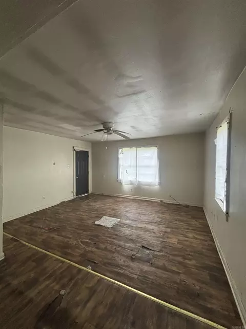 2701 W Pullen, Pine Bluff, AR 71601 photo 3