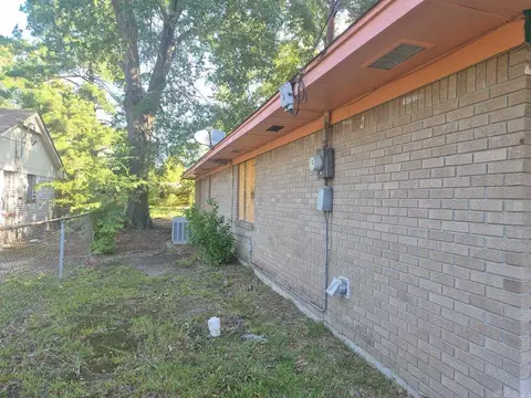3320 S Main St, Pine Bluff, AR 71601 photo 3