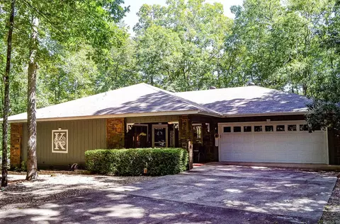 39 Palencia Ln, Hot Springs Village, AR 71909