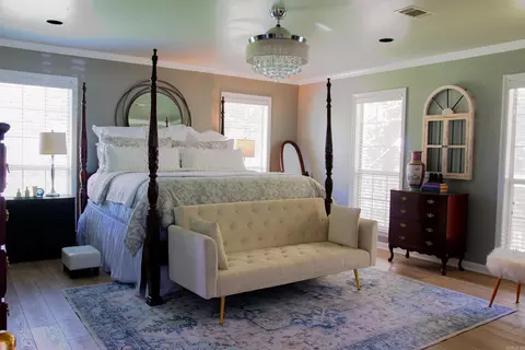 Bedroom - 10828 Jacks Rd, Pine Bluff, AR 71603 photo 1 of 6