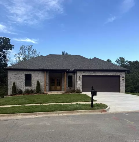 31 Epernay Cir, Little Rock, AR 72223