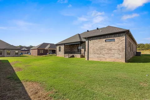 Exterior - 19 Ravell Rd, Cabot, AR 72023 photo 8 of 9