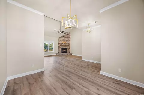 Living - 19 Ravell Rd, Cabot, AR 72023 photo 4 of 4