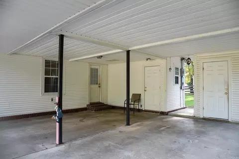 Exterior - 11307 Samples Rd, Alexander, AR 72002 photo 3 of 11