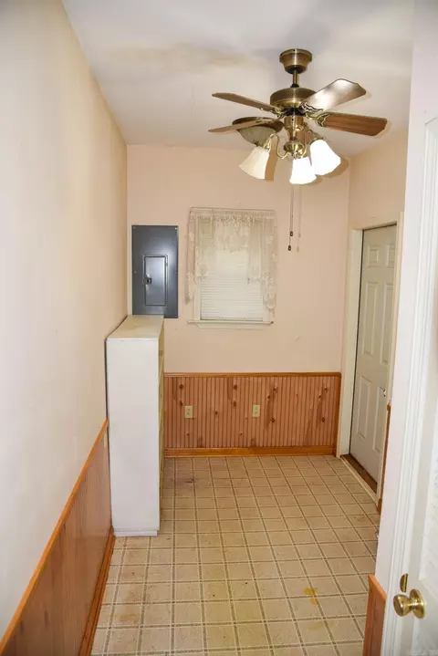 Entry Way - 11307 Samples Rd, Alexander, AR 72002 photo 1 of 1