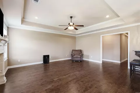 Living - 5502 Glenn Cv, Bryant, AR 72022 photo 4 of 4