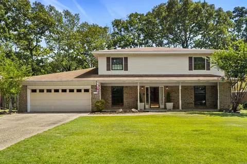 5908 Eagle Creek Rd, North Little Rock, AR 72116