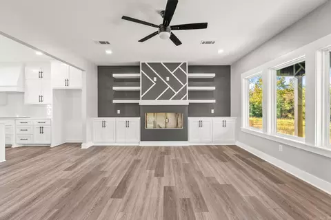 Living - 6841 Rudolph Rd, Alexander, AR 72002 photo 2 of 3