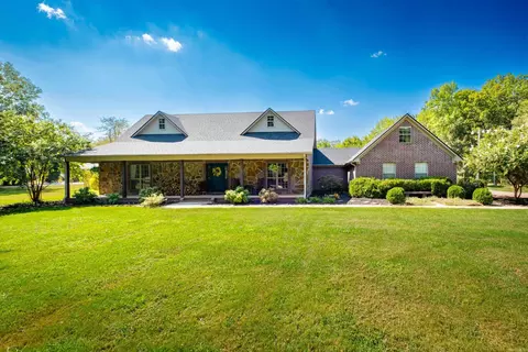 13 Western Hills Cir, Greenbrier, AR 72058