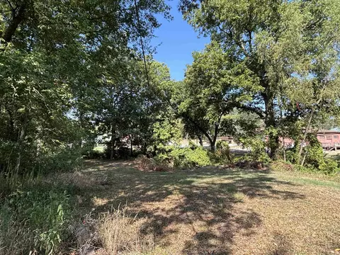 000 Robinson St, De Valls Bluff, AR 72041 photo 2
