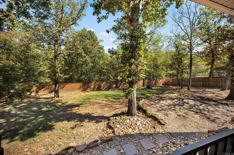 Exterior - 806 Cascade Dr, Cabot, AR 72023 photo 7 of 7