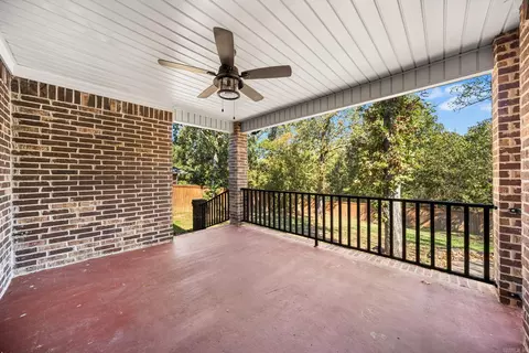 Exterior - 806 Cascade Dr, Cabot, AR 72023 photo 4 of 7