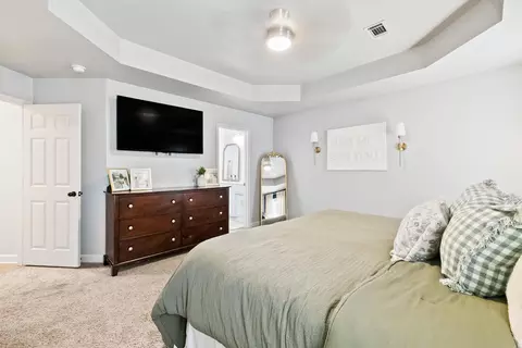 Bedroom - 586 Crepe Myrtle, Cabot, AR 72023 photo 4 of 4