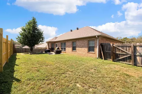 Exterior - 586 Crepe Myrtle, Cabot, AR 72023 photo 6 of 6