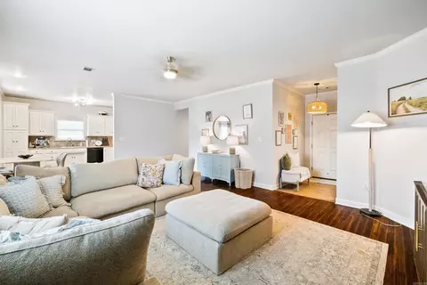Living - 586 Crepe Myrtle, Cabot, AR 72023 photo 1 of 4