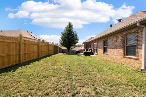 Exterior - 586 Crepe Myrtle, Cabot, AR 72023 photo 5 of 6