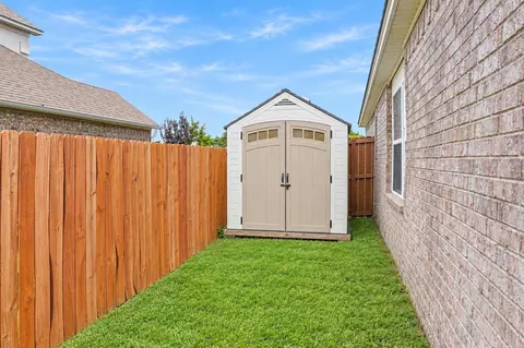 Exterior - 3015 Gladstone Dr, Conway, AR 72032 photo 6 of 6