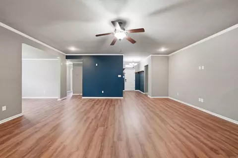 Living - 3015 Gladstone Dr, Conway, AR 72032 photo 5 of 7