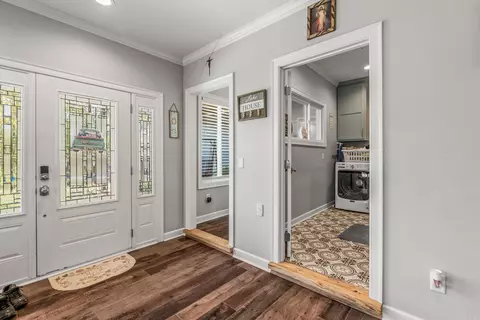Entry Way - 67 E Ridge Rd, Mayflower, AR 72106 photo 2 of 3