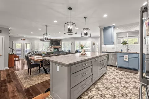 Kitchen - 67 E Ridge Rd, Mayflower, AR 72106 photo 3 of 5