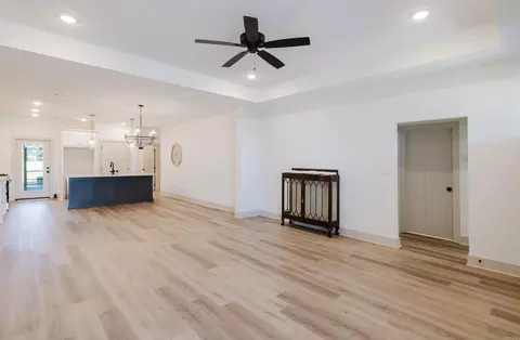 Living - 229 A St, Bryant, AR 72022 photo 2 of 6