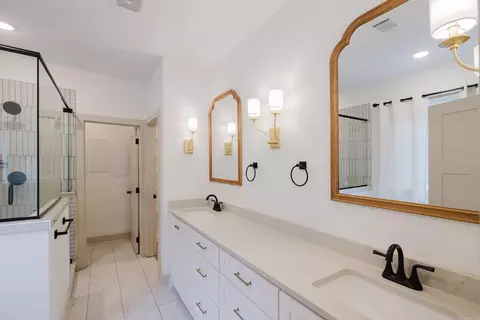 Bath - 229 A St, Bryant, AR 72022 photo 1 of 5