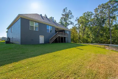 Exterior - 13040 Avilla Hills Cv, Alexander, AR 72002 photo 11 of 17