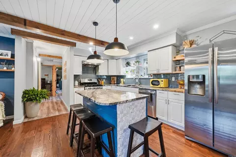 Kitchen - 195 Lynch Dr, Clinton, AR 72031 photo 1 of 5