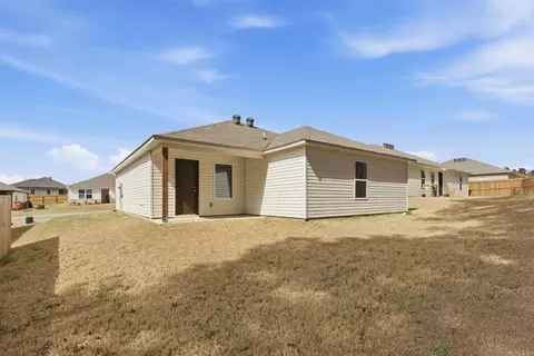 Exterior - 1280 Meadows Dr, Benton, AR 72019 photo 3 of 8