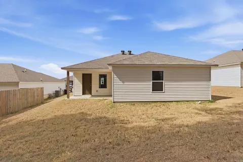 Exterior - 1280 Meadows Dr, Benton, AR 72019 photo 5 of 8