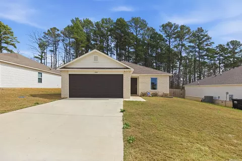Exterior - 1280 Meadows Dr, Benton, AR 72019 photo 2 of 8