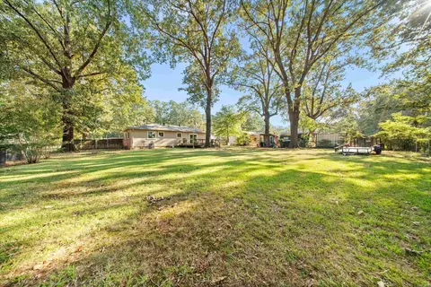 Exterior - 206 SE 2nd St, Bryant, AR 72022 photo 3 of 5