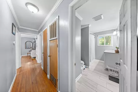 Entry Way - 206 SE 2nd St, Bryant, AR 72022 photo 3 of 3
