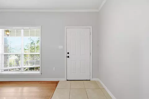Entry Way - 11 Alfred Cv, Conway, AR 72034 photo 4 of 4