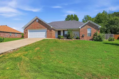 Exterior - 11 Alfred Cv, Conway, AR 72034 photo 4 of 5