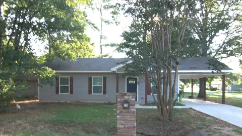 Exterior - 219 Washington St, Lonoke, AR 72086 photo 3 of 5
