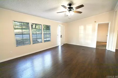 4 E Maple, Greenbrier, AR 72058 photo 4