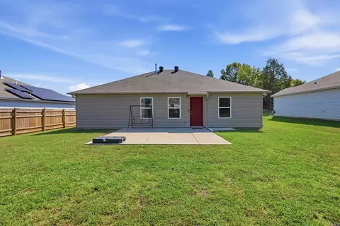 Exterior - 8 Harvest Ln, Conway, AR 72032 photo 5 of 6