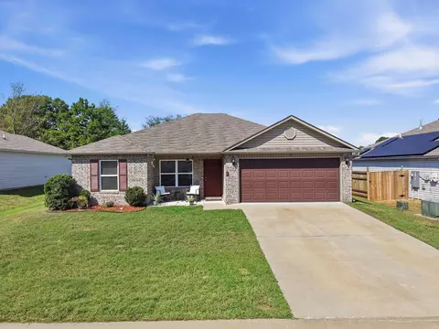 Exterior - 8 Harvest Ln, Conway, AR 72032 photo 3 of 6