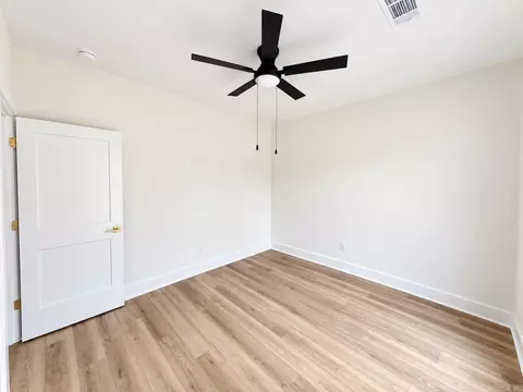 Bedroom - 10 Crescent Cv, Ward, AR 72176 photo 3 of 4