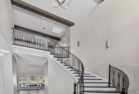 Entry Way - 8414 Keystone Cv, Alexander, AR 72002 photo 5 of 6